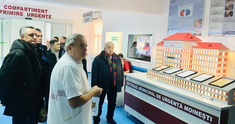 Delegație din Republica Moldova, în vizită la Spitalul Municipal de Urgență Moinești