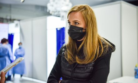 Soţia directorului DSP Sibiu a fost înlocuită ca şi coordonator de centru de vaccinare