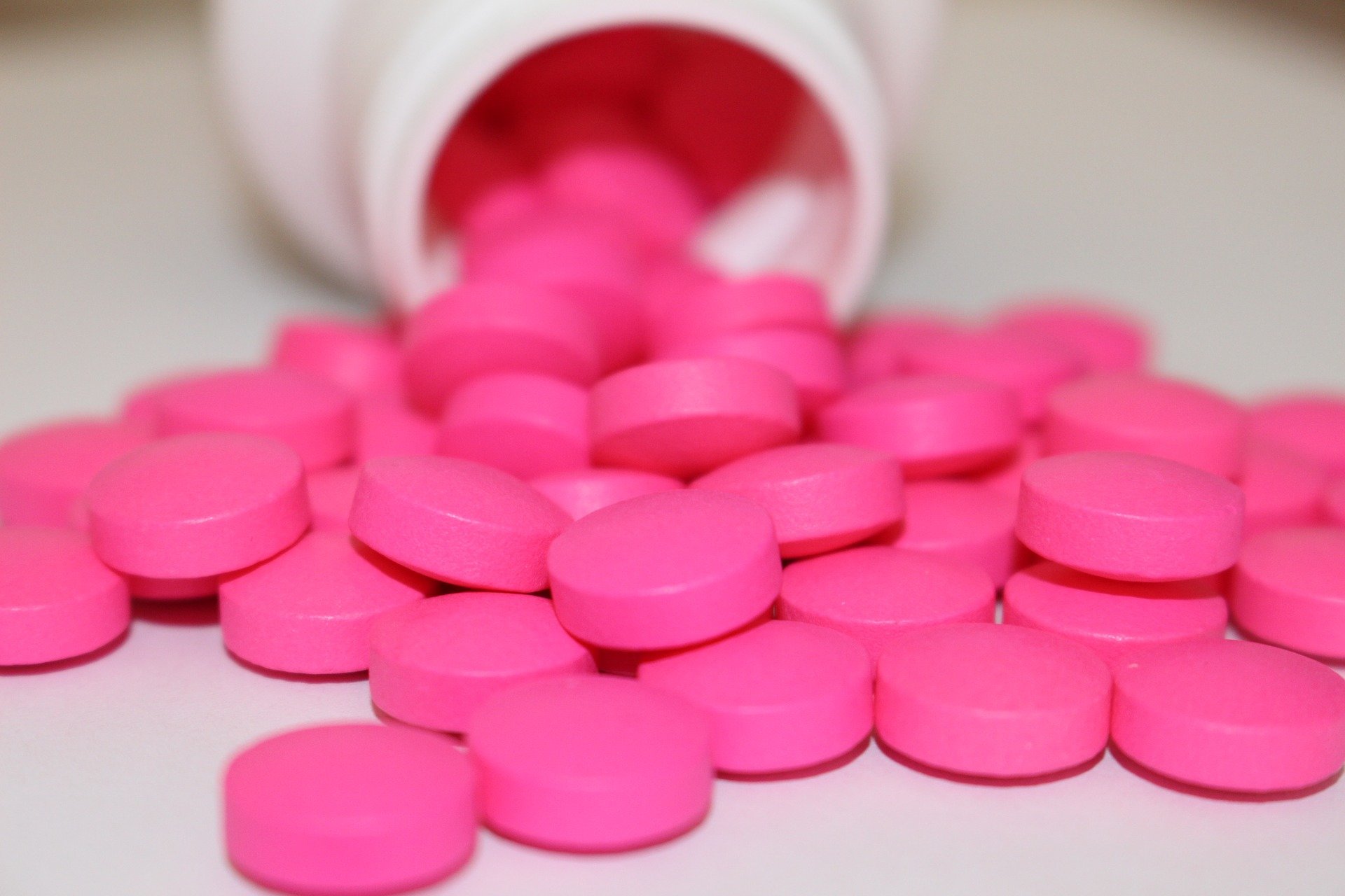 OMS recomandă noi medicamente antiinflamatoare pentru tratarea pacienţilor cu COVID-19
