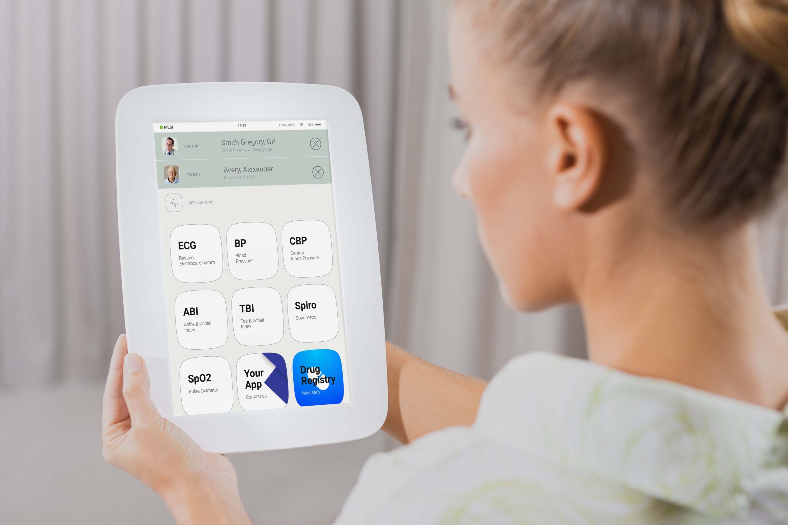 Metode inteligente de monitorizare la domiciliu: Sistemul MESI M TABLET poate salva vieți