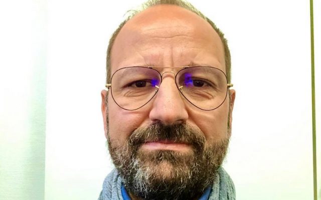 Medicul de origine română Radu Octavian Lupescu a fost decorat de preşedintele Franţei cu Ordinul pentru Merit
