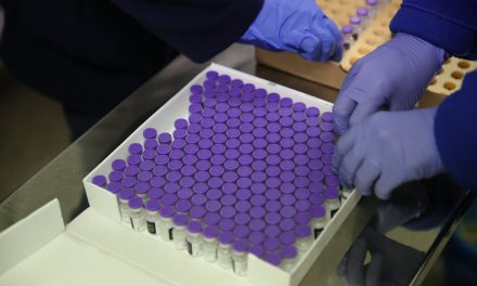 CNCAV: 106.800 doze de vaccin Moderna ajung la Institutul ”Cantacuzino”