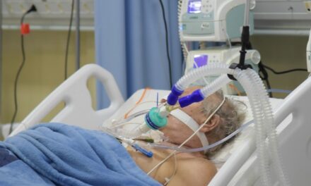 Alexandru Rafila: Unul din opt pacienţi de la terapie intensivă este infectat cu tulpina Delta