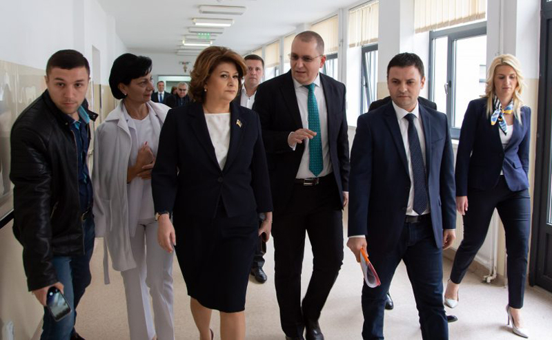 Au fost semnate contractele pentru proiectele de extindere şi modernizare a Spitalului Judeţean Târgovişte
