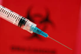 Un nou obstacol în calea imunizării. În centrele de vaccinare din Craiova nu sunt seringi