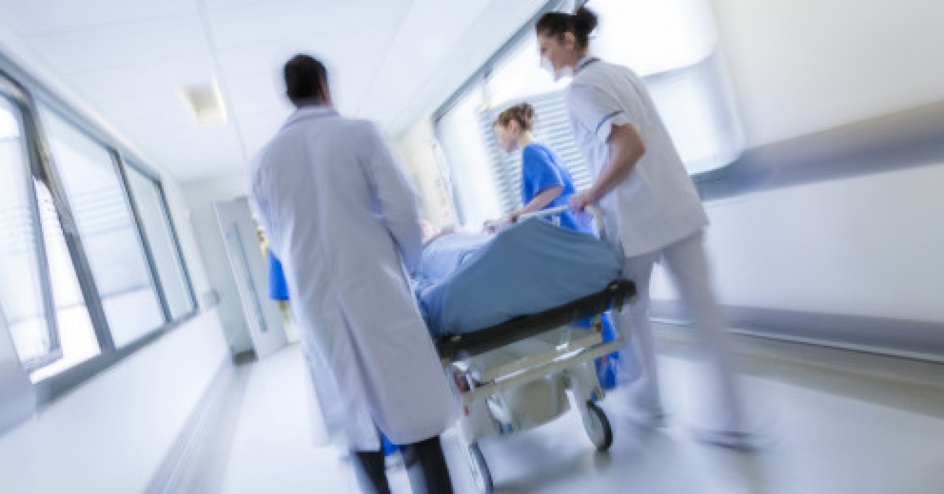 Soldați sau doctori. Avem dreptul să-i judecăm pe medicii care-și dau demisia în timpul pandemiei de coronavirus?