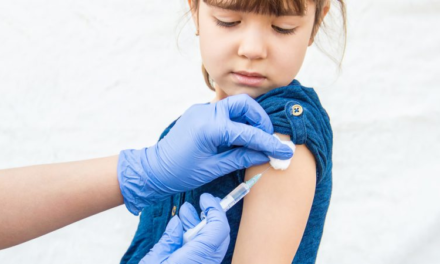 Coronavirus: CDC recomandă vaccinarea cu o doză booster a copiilor din grupa de vârstă 5-11 ani