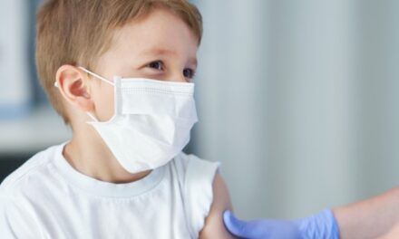 FDA a autorizat administrarea unei doze booster de vaccin Pfizer pentru copiii între 5 şi 11 ani